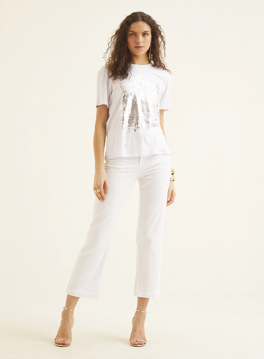 Camiseta Comfort Com Estampa Prateada Branco 1