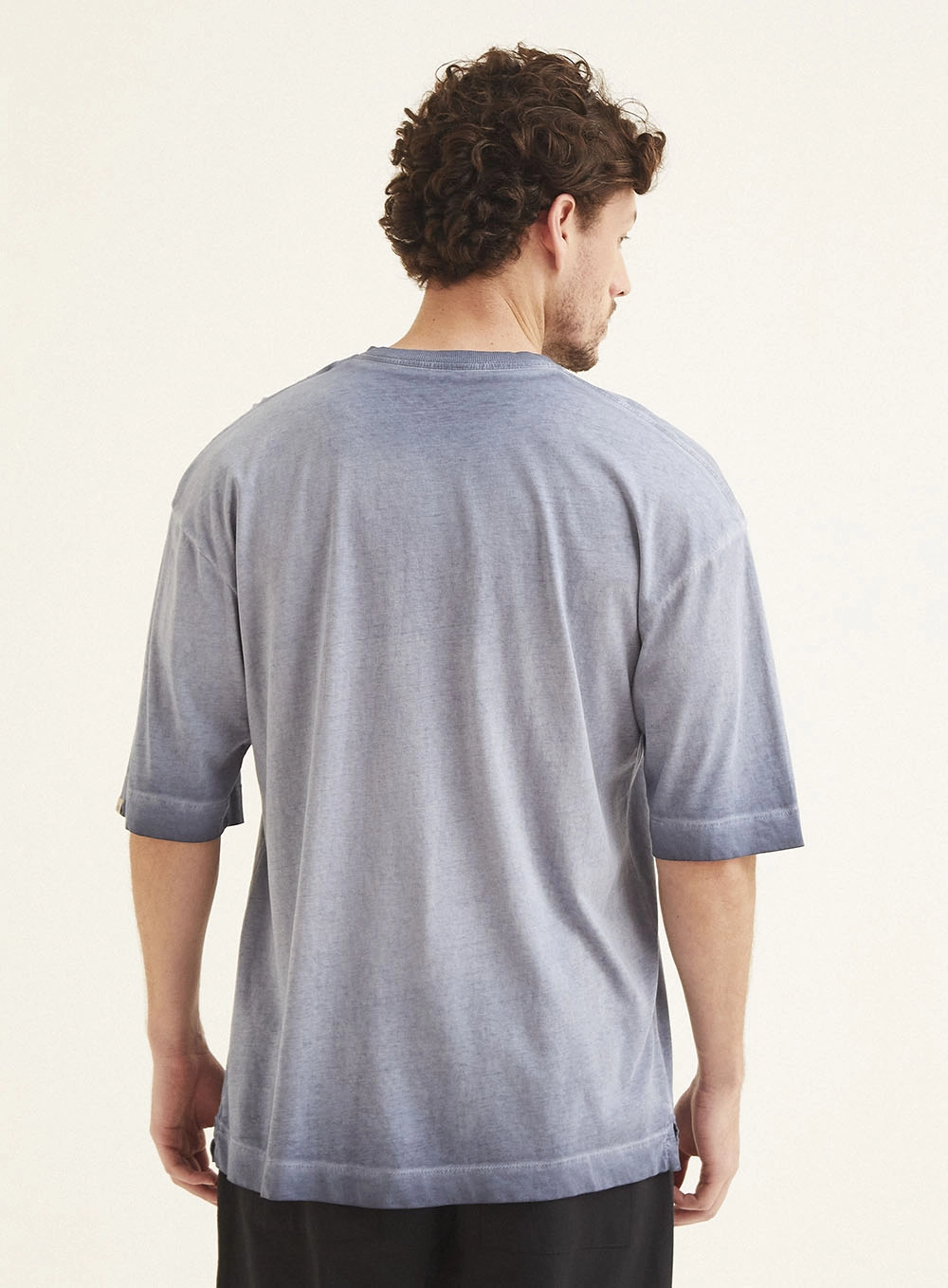 Camiseta Masculina Urban Com Bordado Azul 4