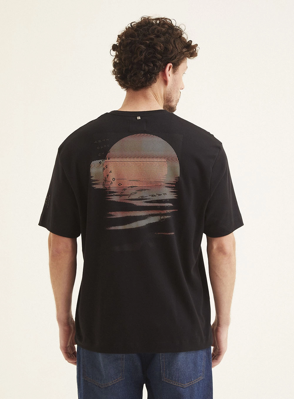 Camiseta Relaxed Com Estampa Preto 4