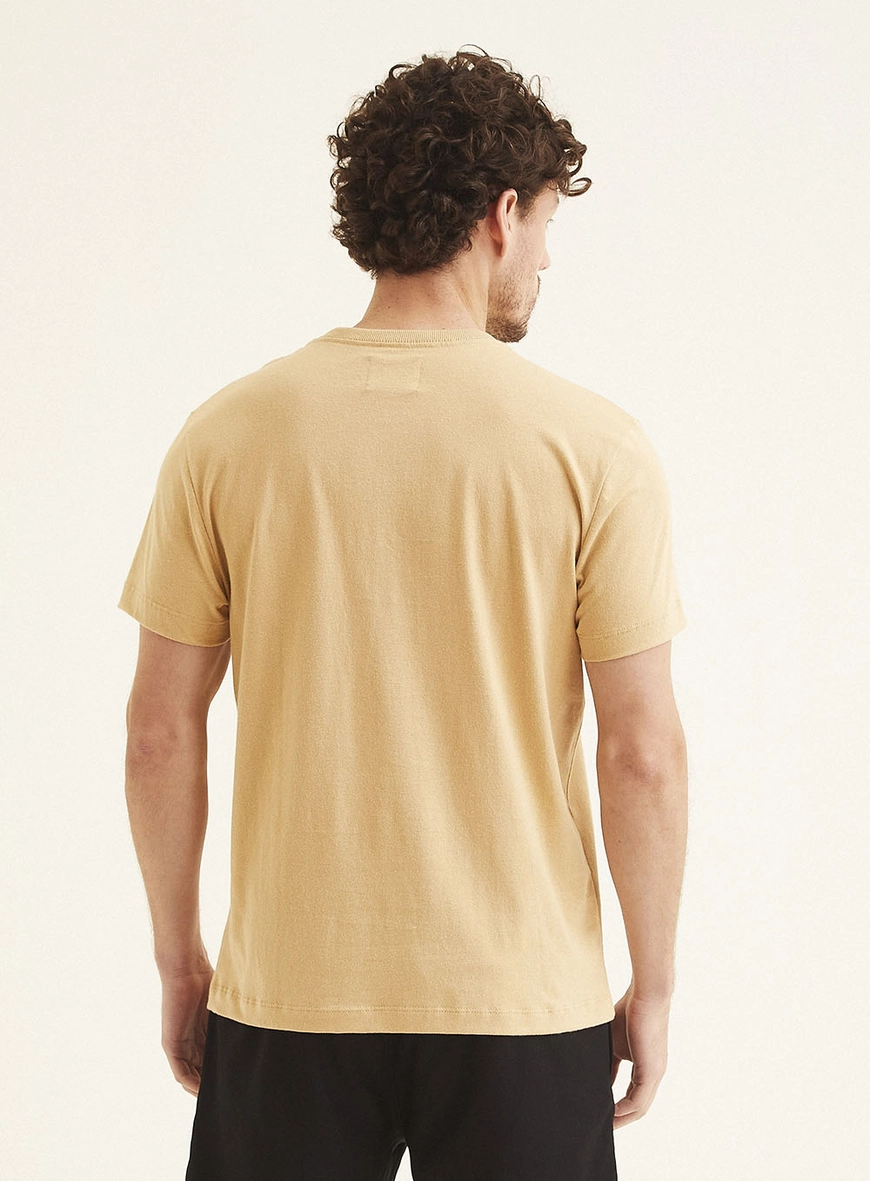 Camiseta Com Aplicação Bege 4