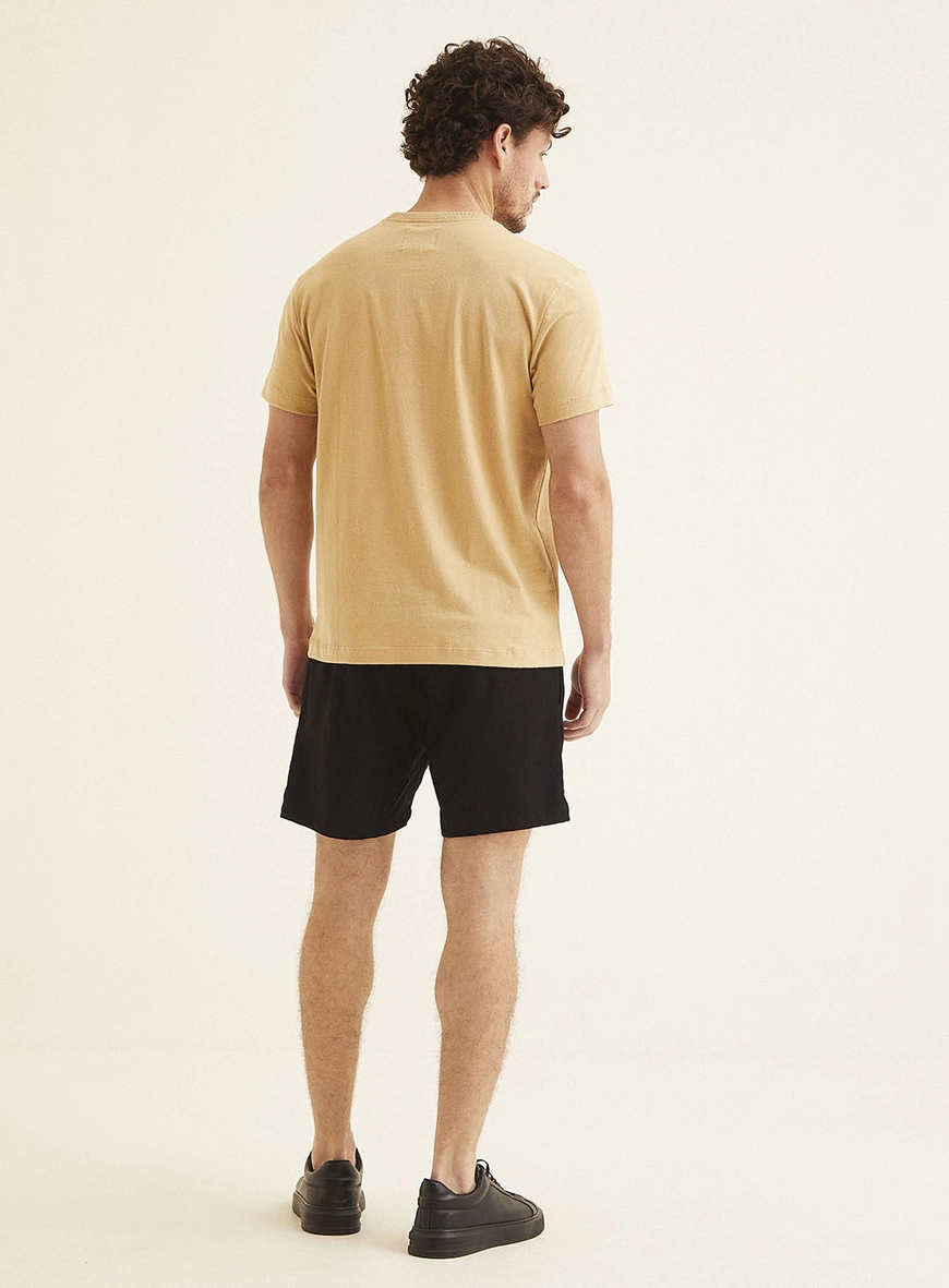 Camiseta Com Aplicação Bege 5