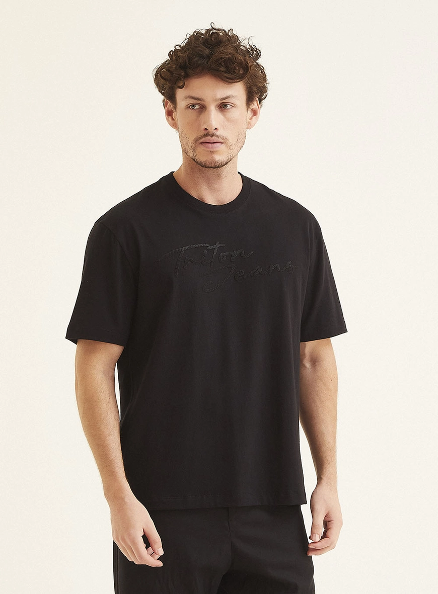 Camiseta Relaxed Com Aplicação Preto 2