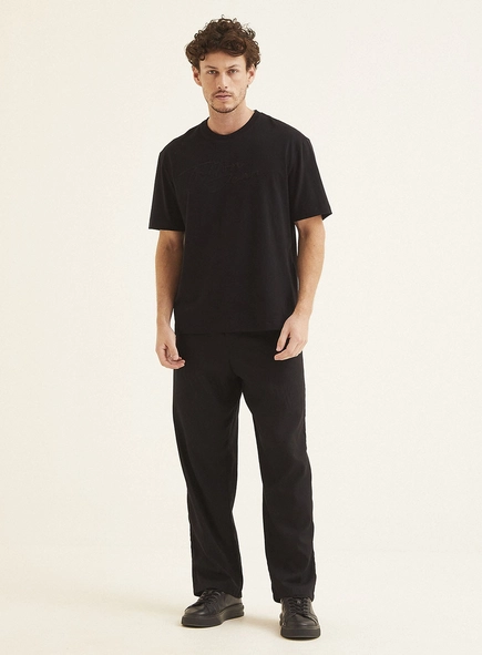 Camiseta Relaxed Com Aplicação