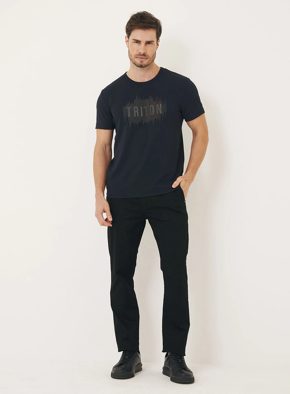 Camiseta Masculina New Manga Curta Preto 4