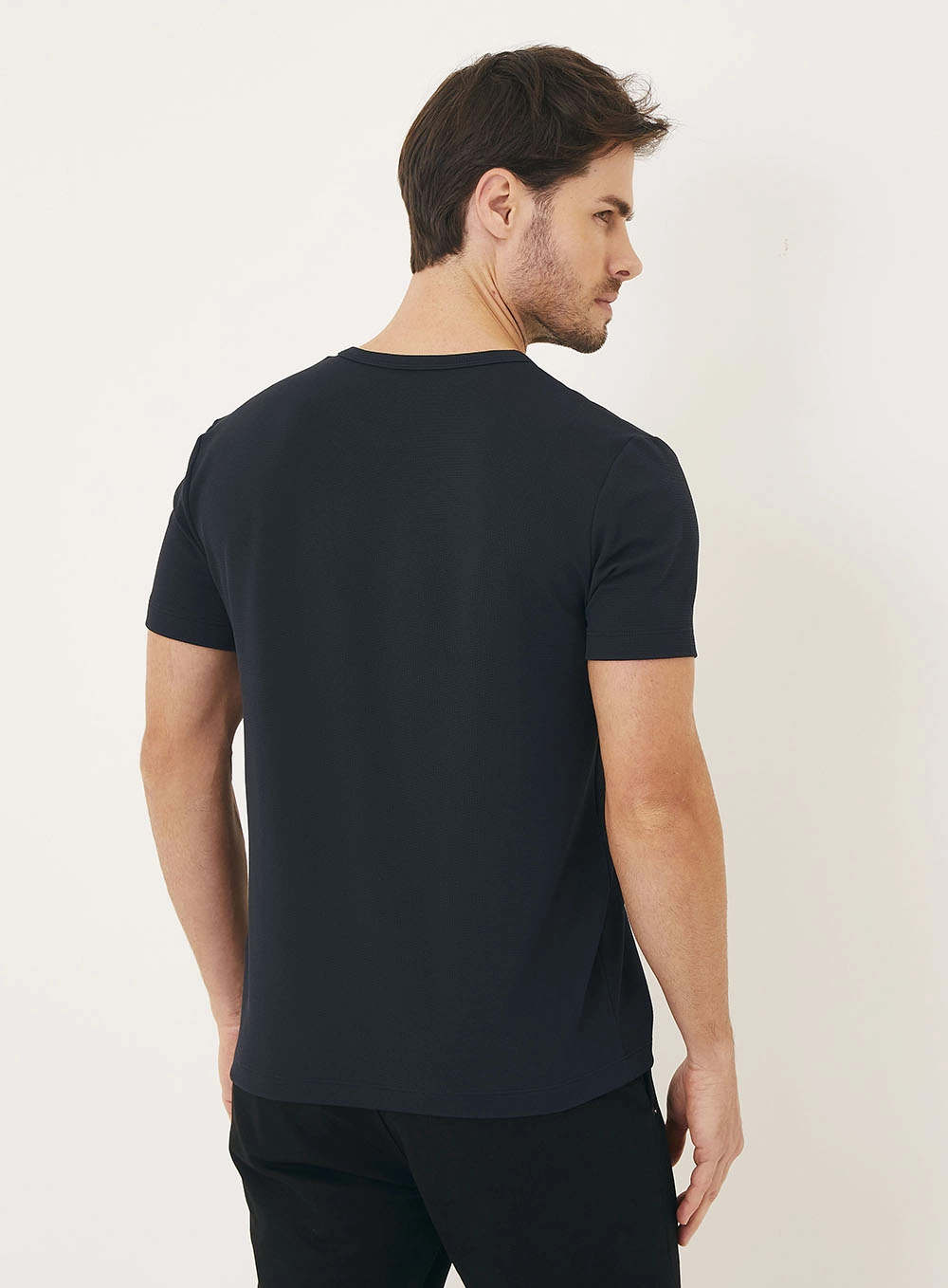 Camiseta Masculina New Manga Curta Preto 2
