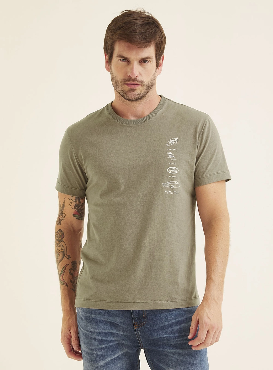 Camiseta Masculina Fit Com Estampa Marrom 2