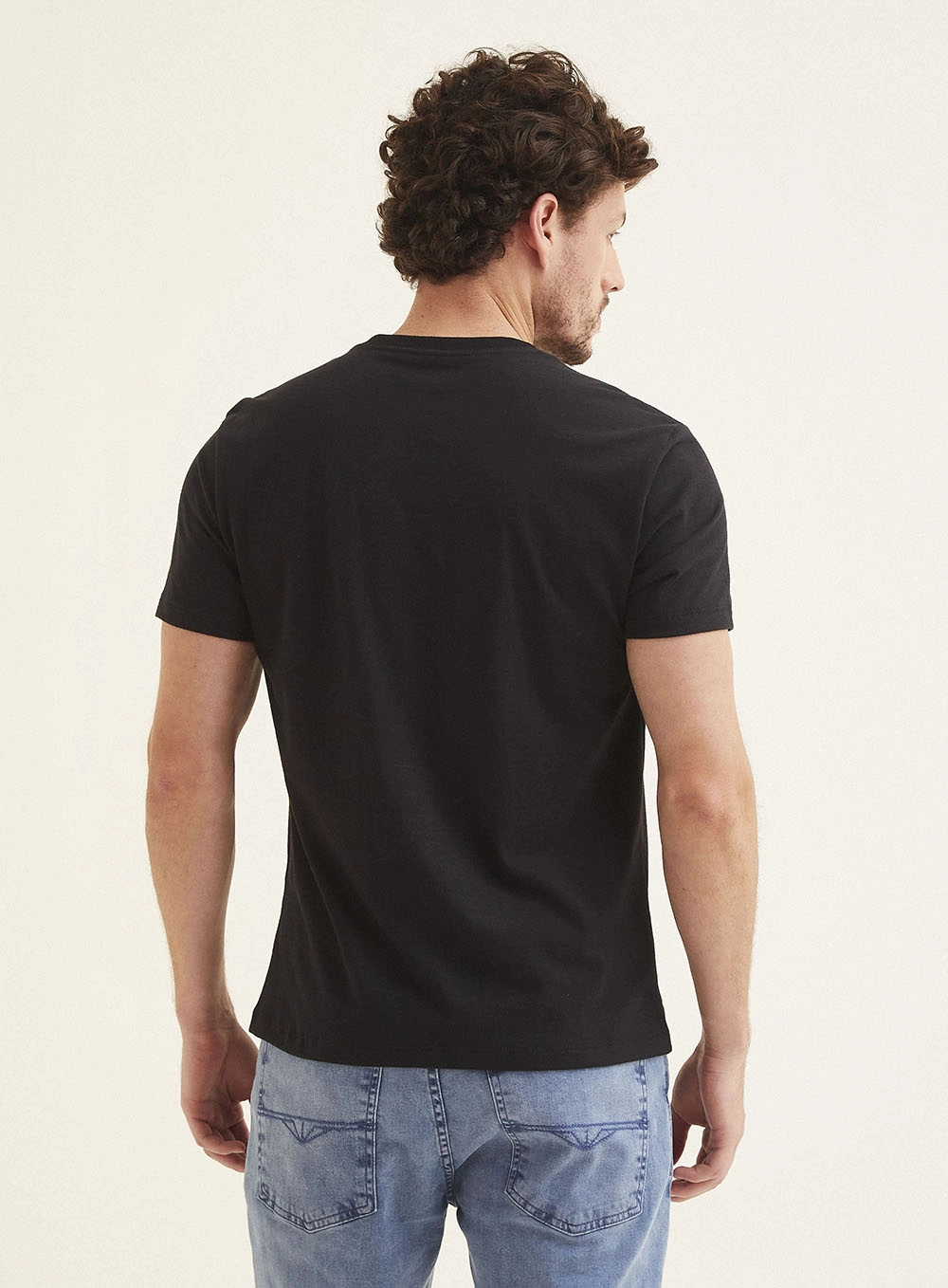 Camiseta Masculina Fit Com Logo Preto 4