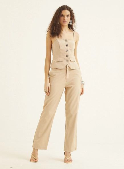 Blusa Comfort Com Detalhes De Alça