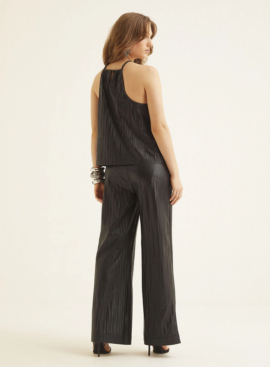 Blusa Solta Plissada Preto 5