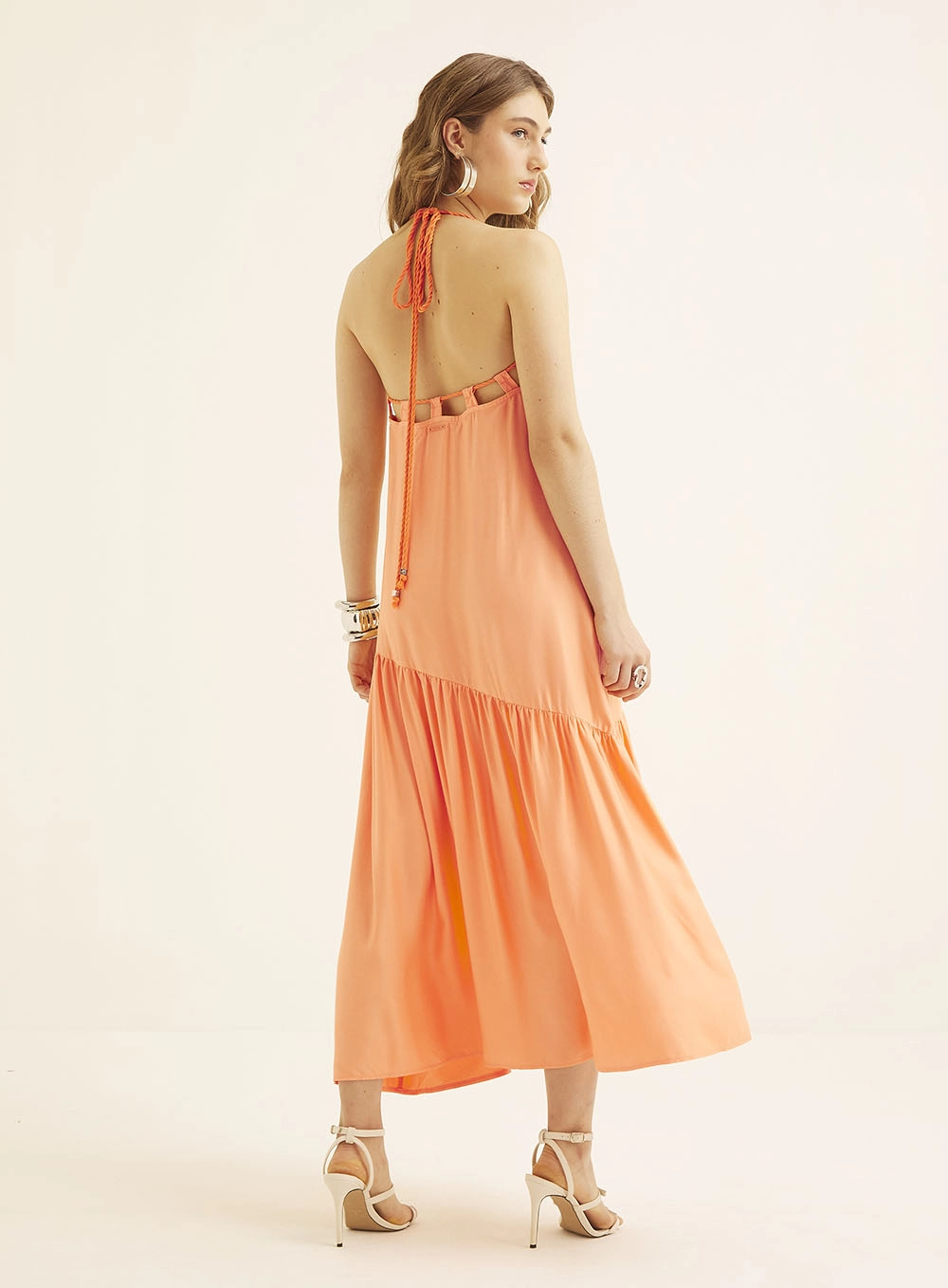 Vestido Midi Frente Única Com Recorte Assimétrico Laranja 4