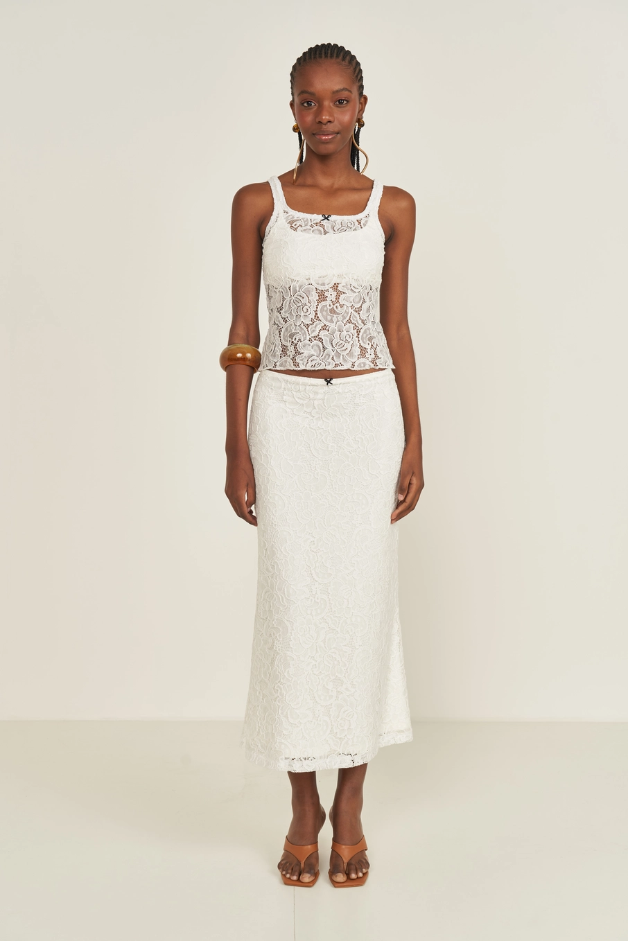 Saia Midi Renda Off Shell