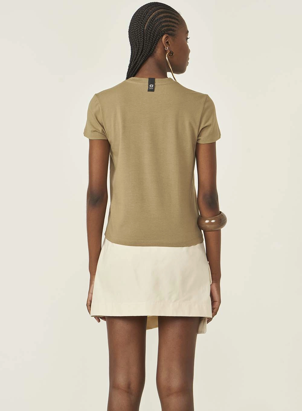 Camiseta Feminina Slim Bege Misk