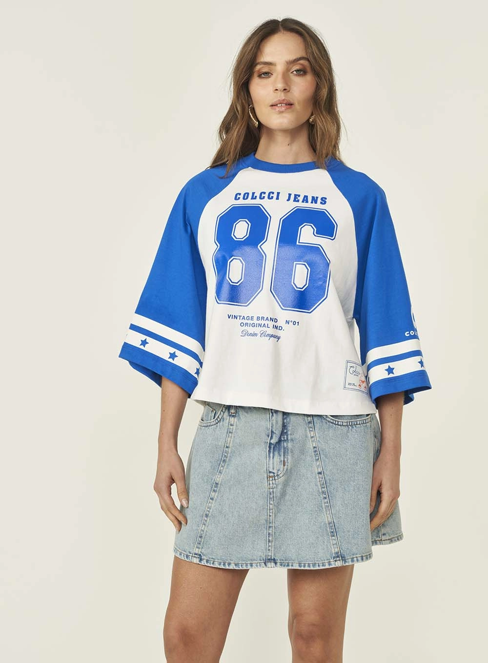 Camiseta Feminina Loose Manga Ampla Off Shell