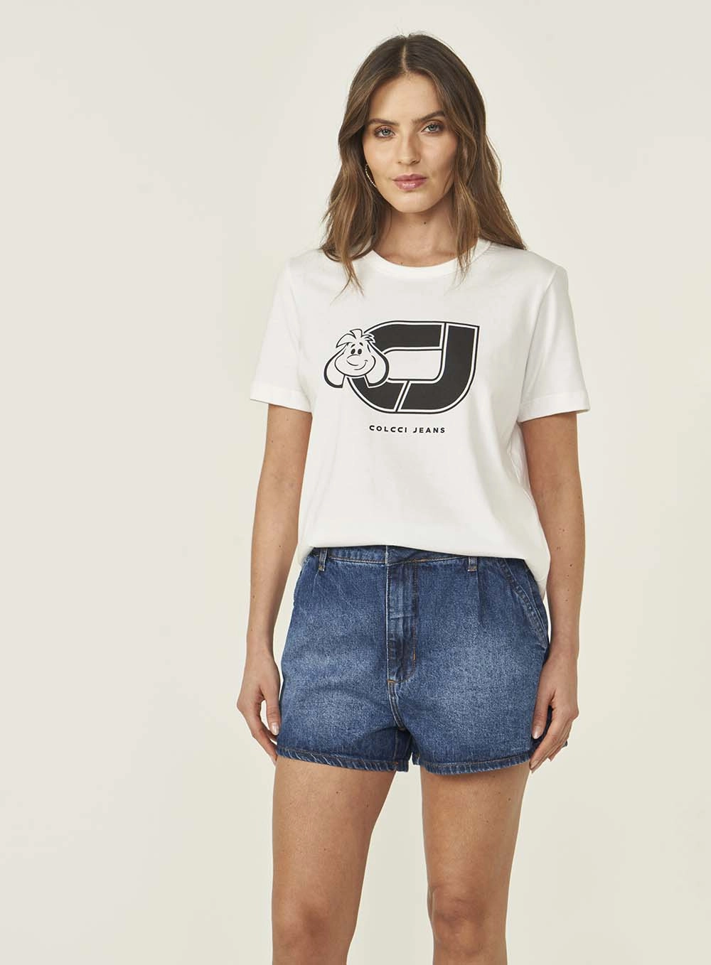 Camiseta Feminina Comfort Off Shell