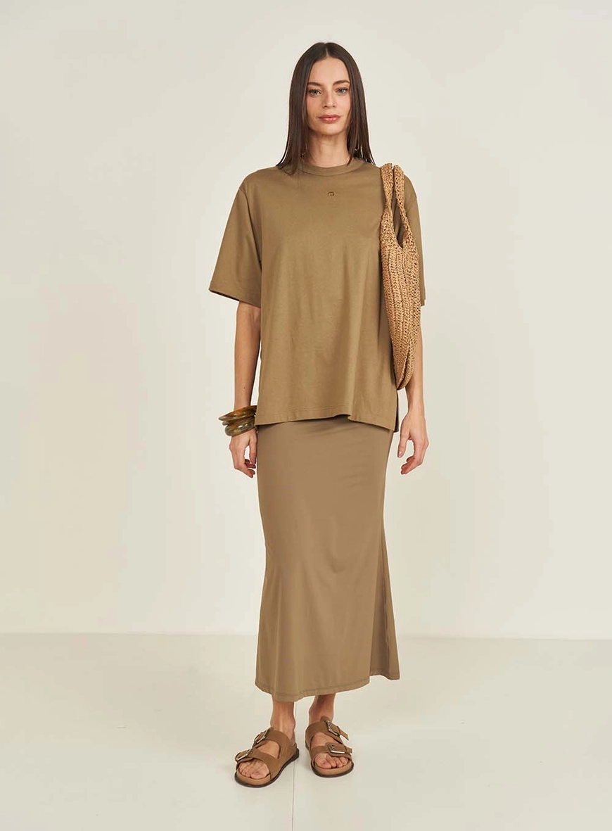 Camiseta Feminina Basic Loose