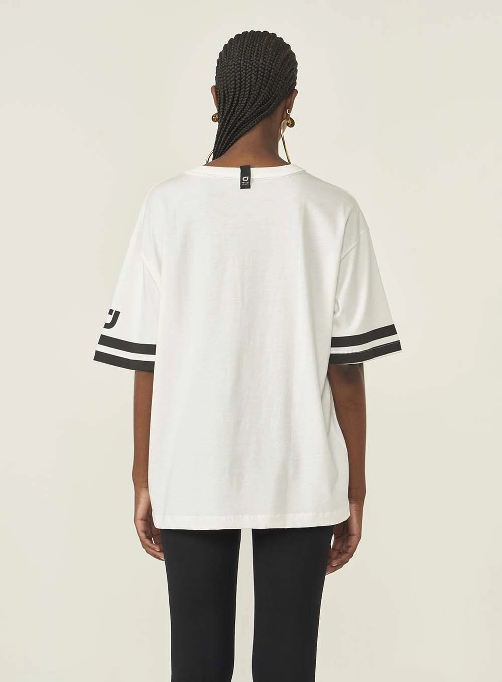 Camiseta Feminina New Loose Off Shell