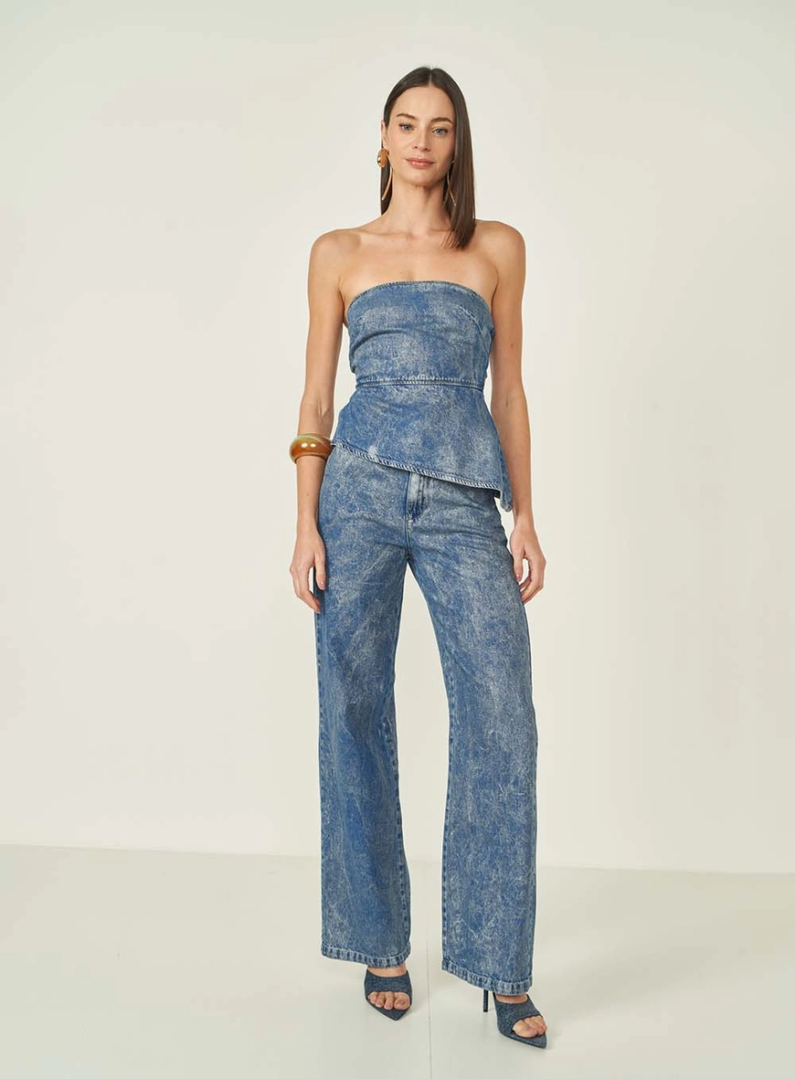 Blusa Jeans Feminina Assimétrica Sem Alças
