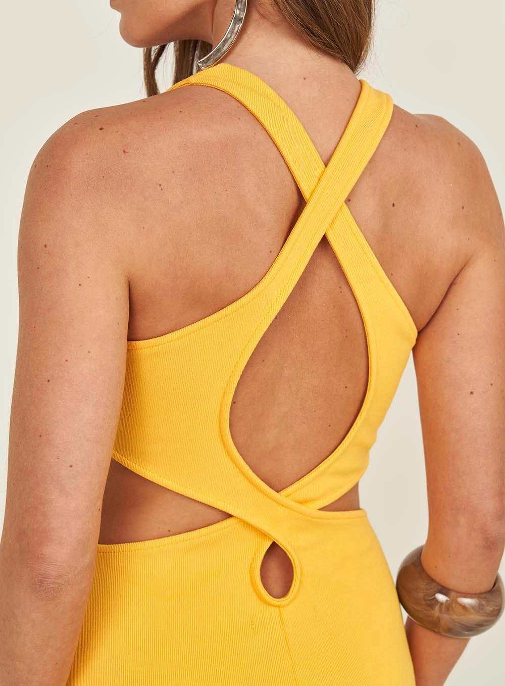 Vestido Curto Slim Canelado Amarelo