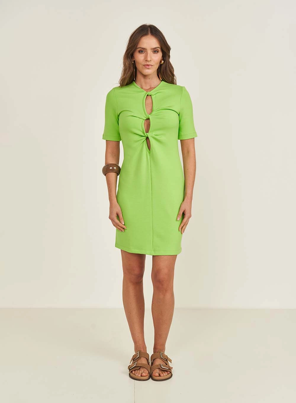 Vestido Curto Slim Com Detalhe No Decote Verde