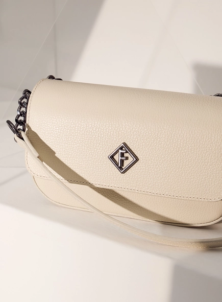 Bolsa Forum Cluth Versatil