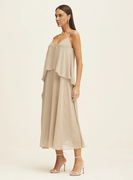 Vestido Midi Solto Em Camadas