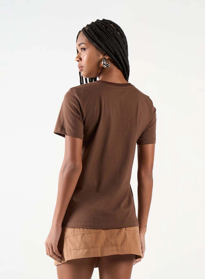 Camiseta Feminina Clássica Básica Marrom 4
