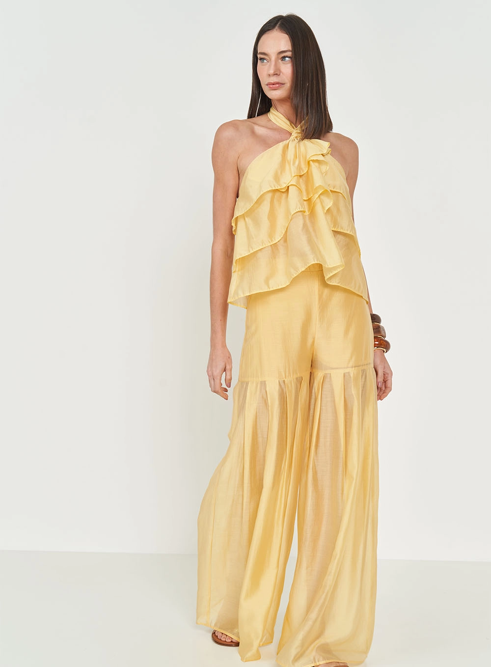 Blusa Halter Com Babados Bege
