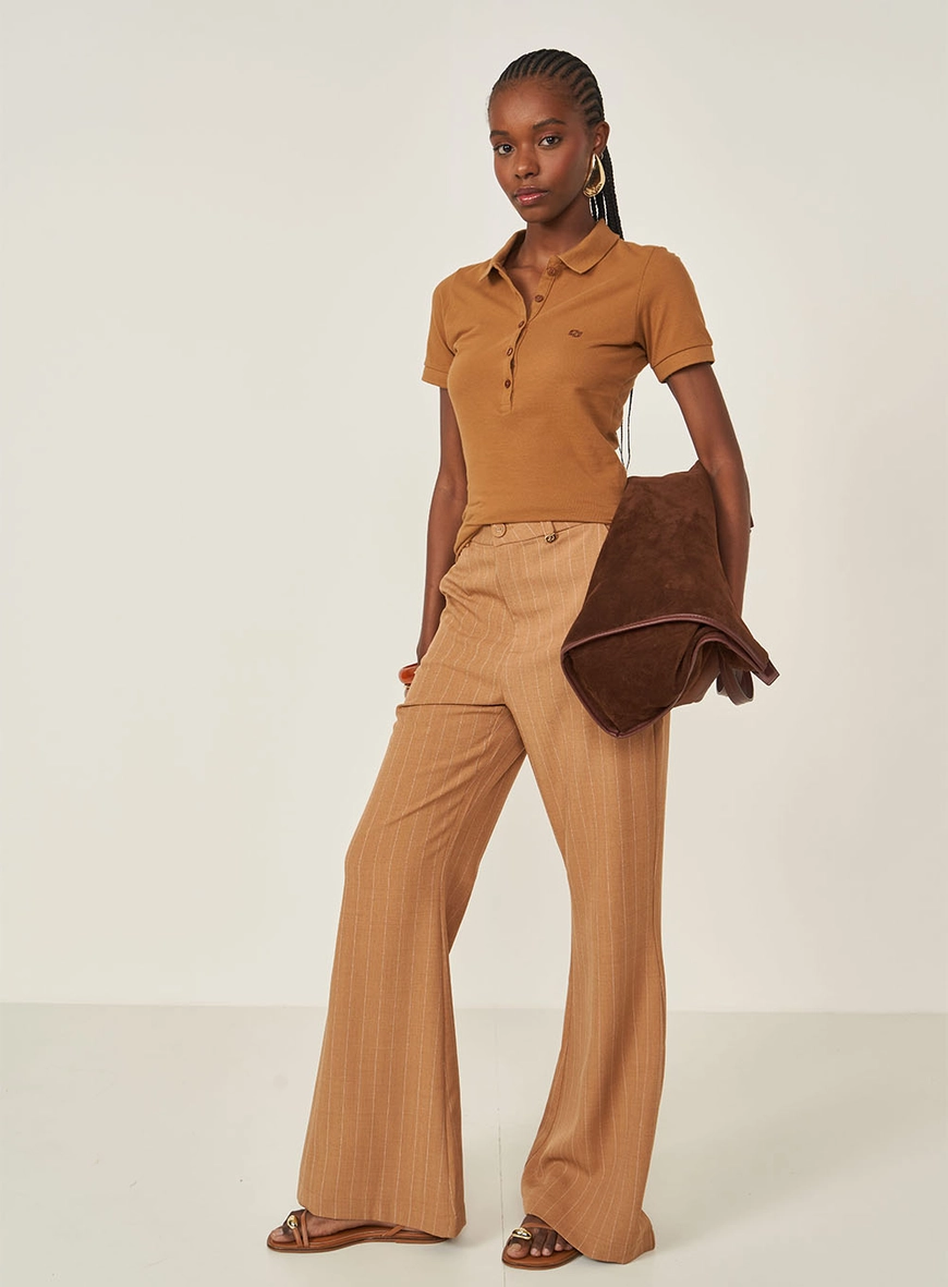 Calça Joana Em Alfaiataria Listrada