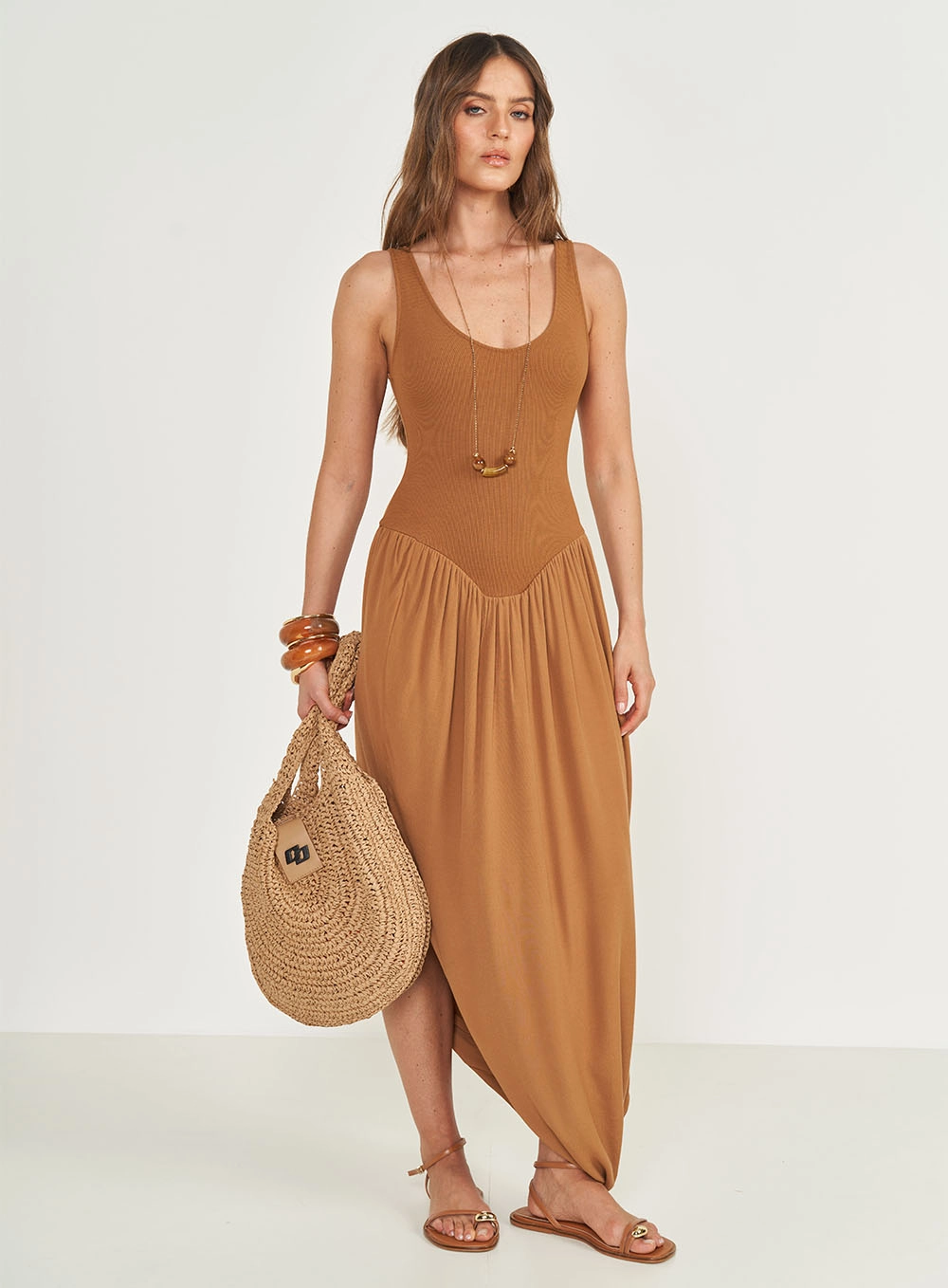 Vestido Balonê Franzido Com Max Fenda Marrom Evermore