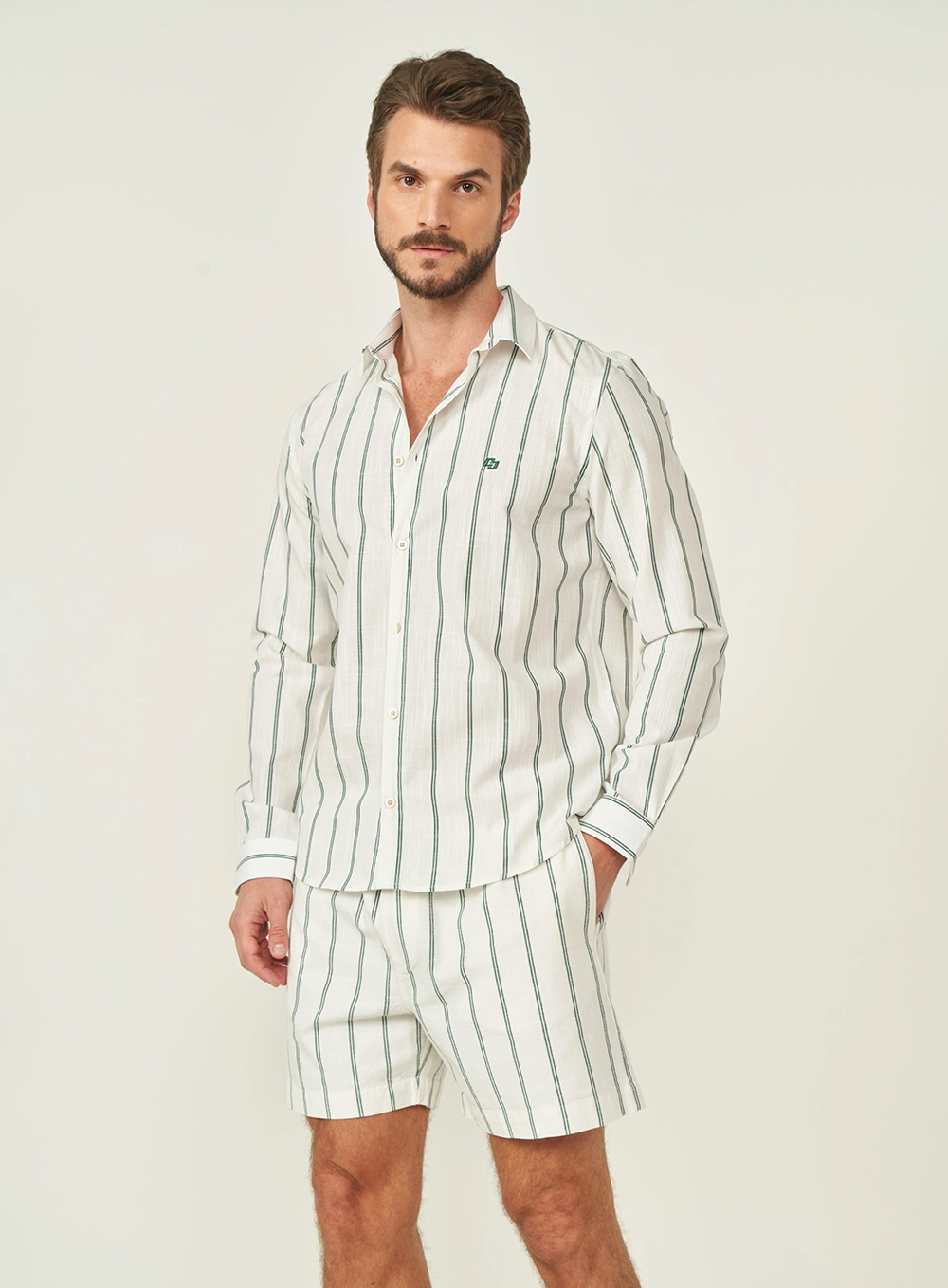 Camisa Listrada Relax Manga Longa Estampados