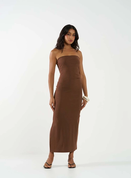 Vestido Midi Slim Canelado Com Fenda