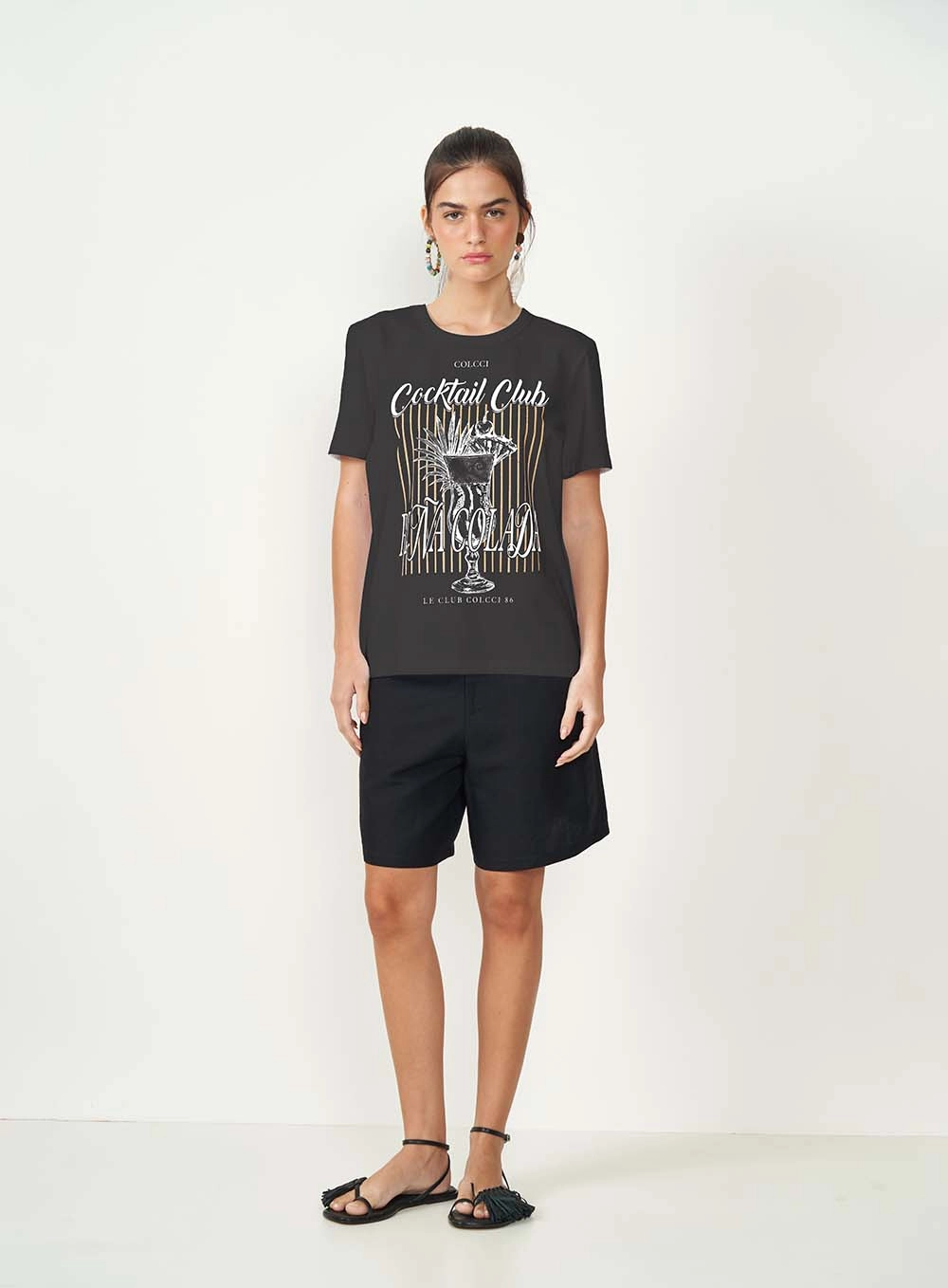 Camiseta Estampada Piña Colada Preto