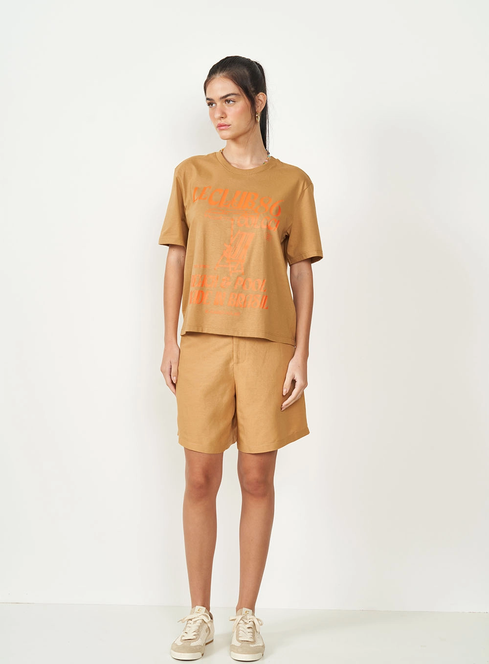 Camiseta Estampada Le Club 86 Marrom
