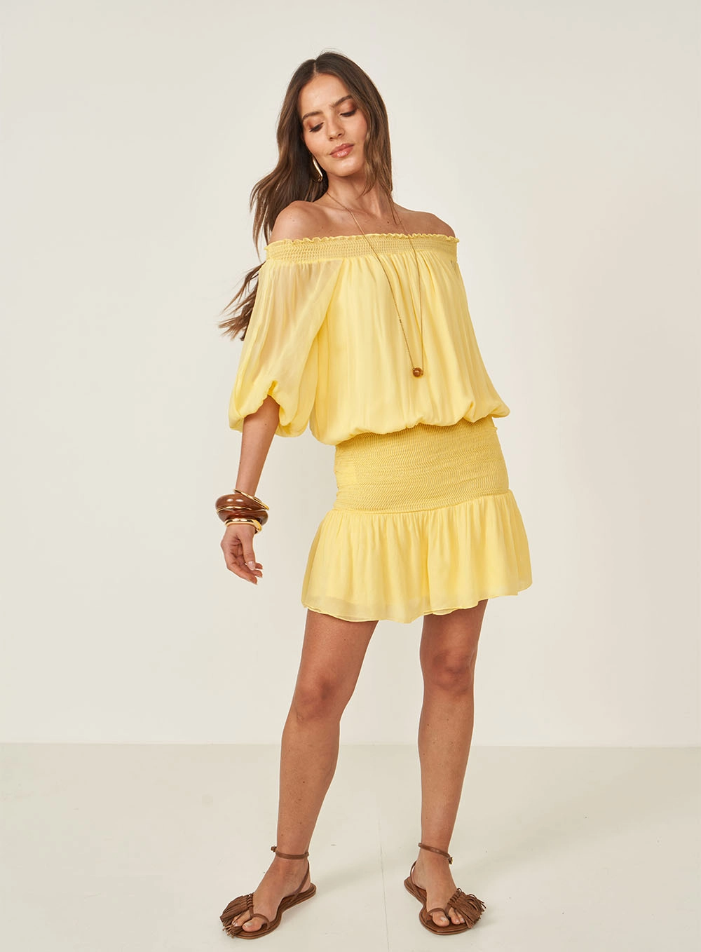 Vestido Ombro A Ombro Com Mangas Bufantes Amarelo