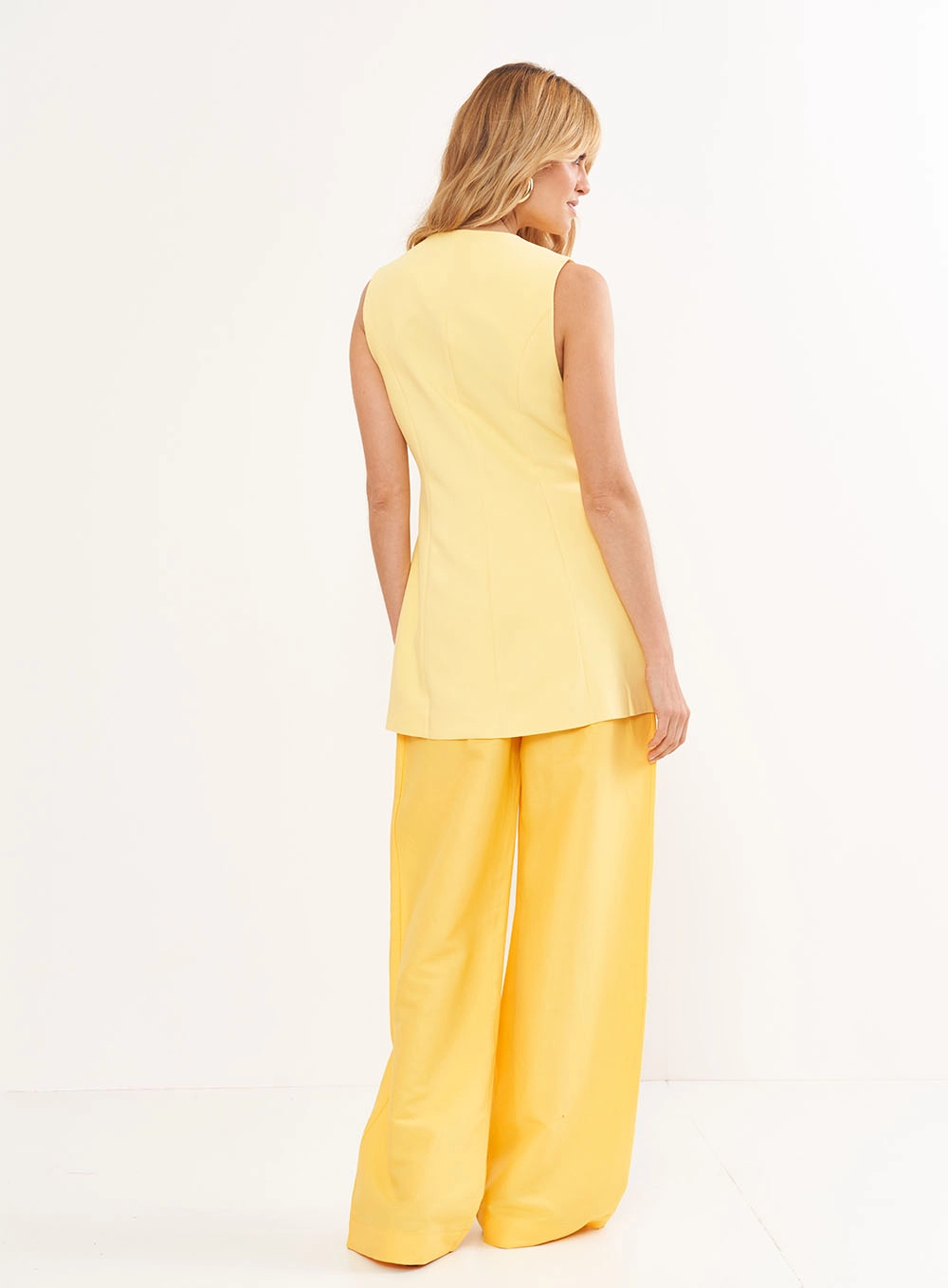 Colete Feminino Alfaiataria Alongado – Riviera Amarelo