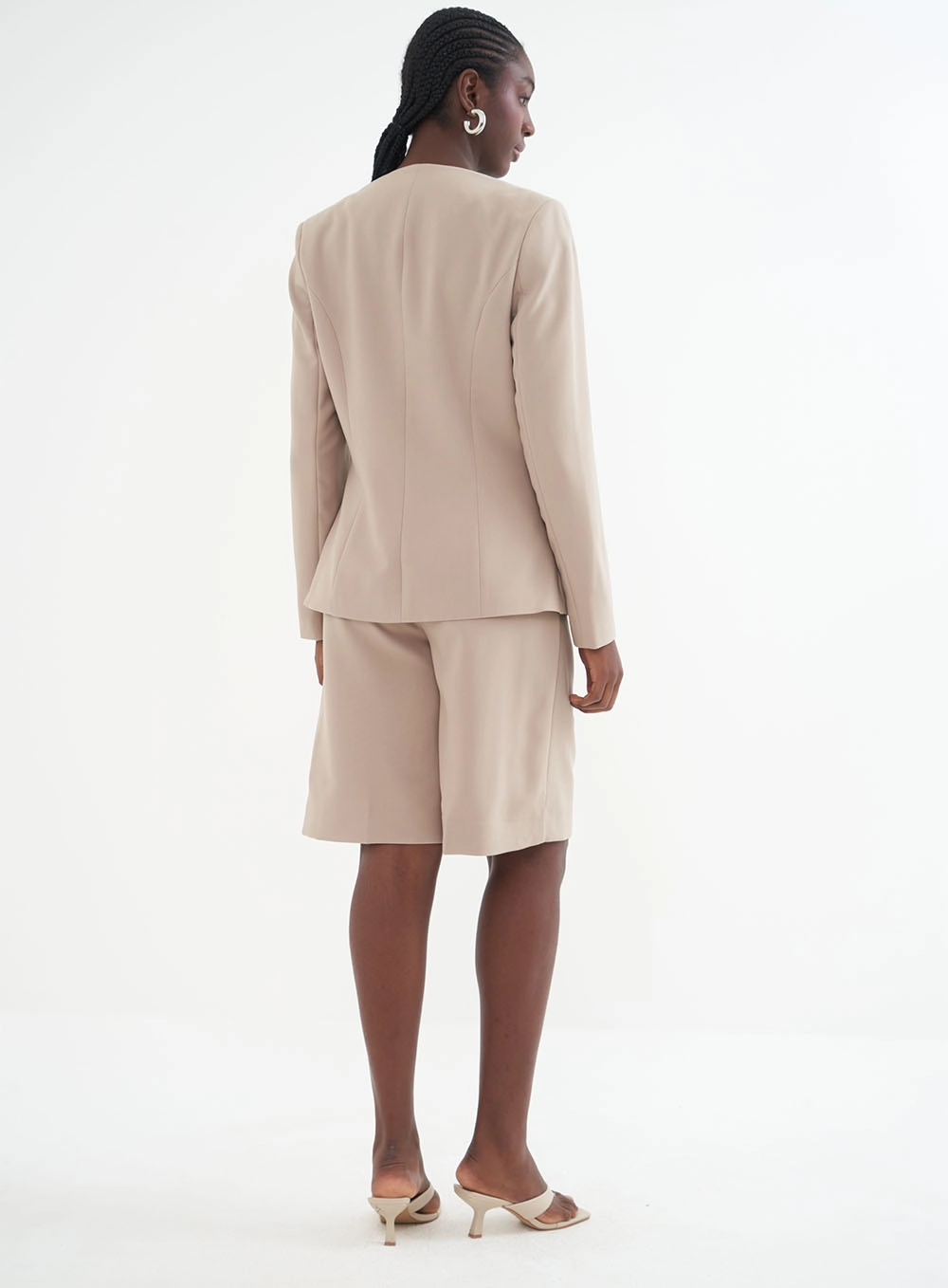 Blazer Feminino Alfaiataria Bege