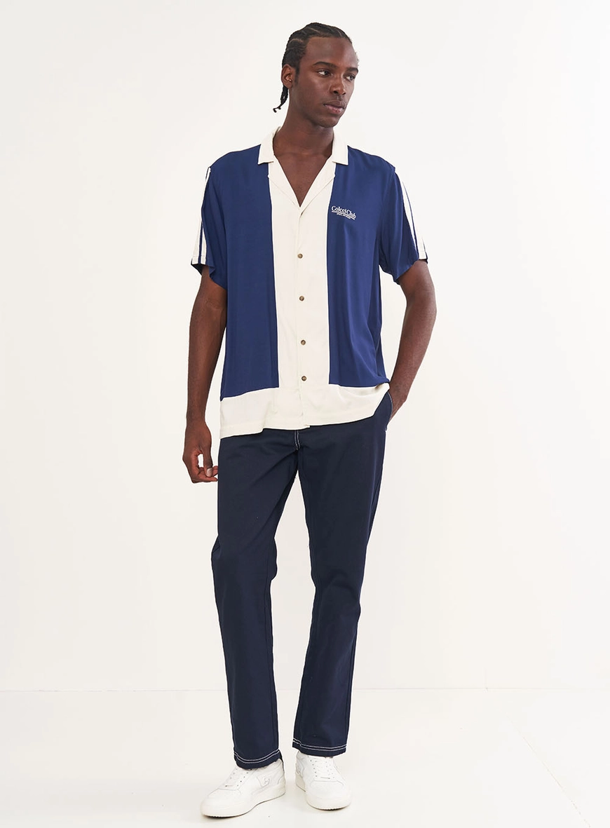 Calça Masculina Em Sarja Reta