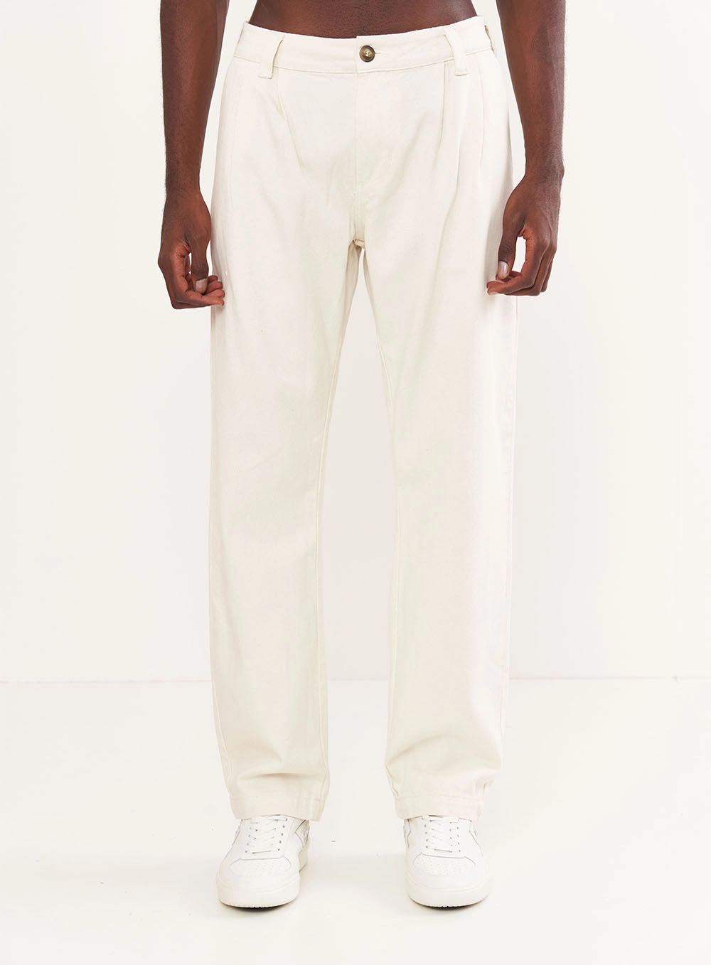 Calça Masculina Em Sarja Reta Off Shell