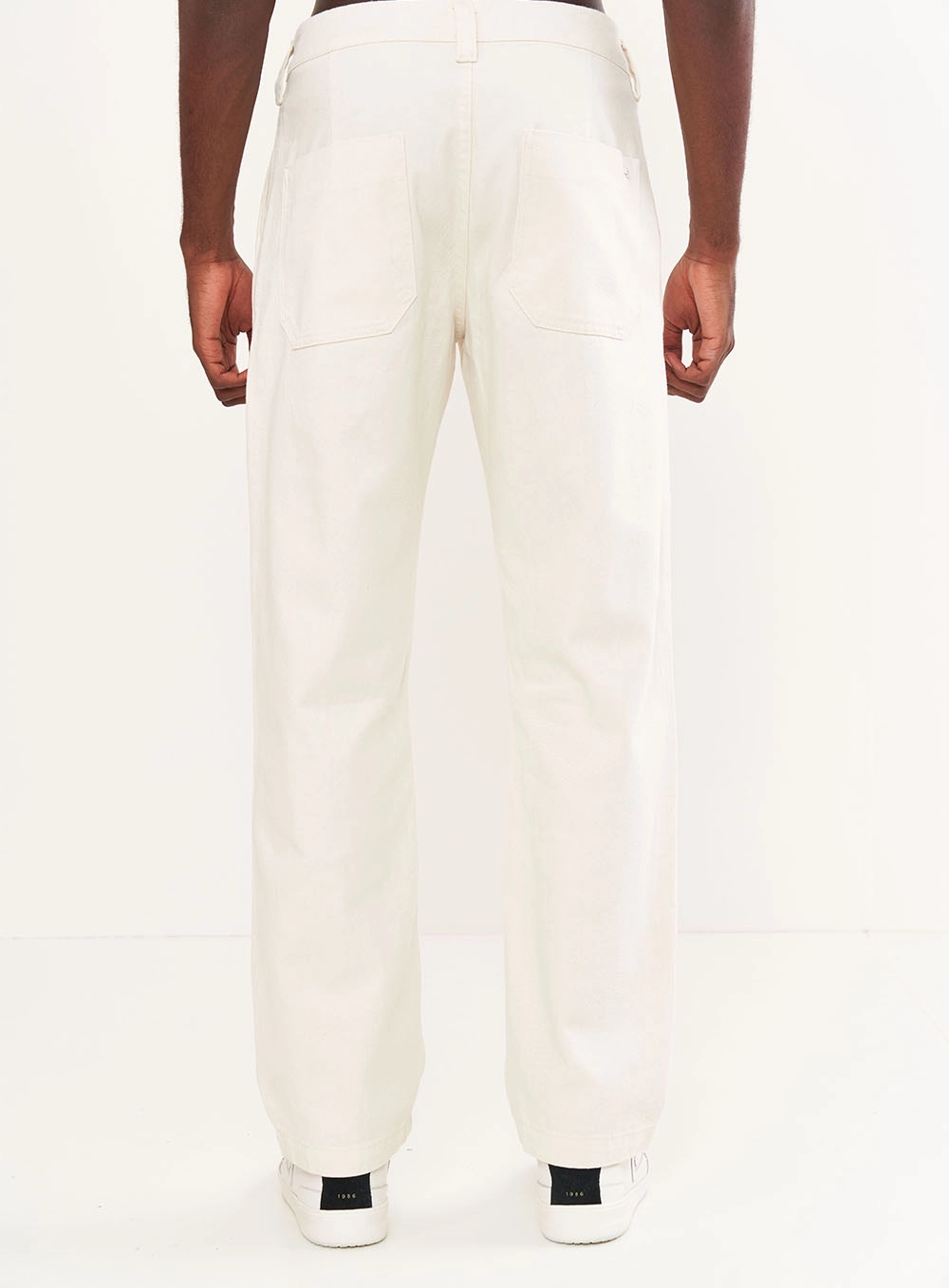 Calça Masculina Em Sarja Reta Off Shell