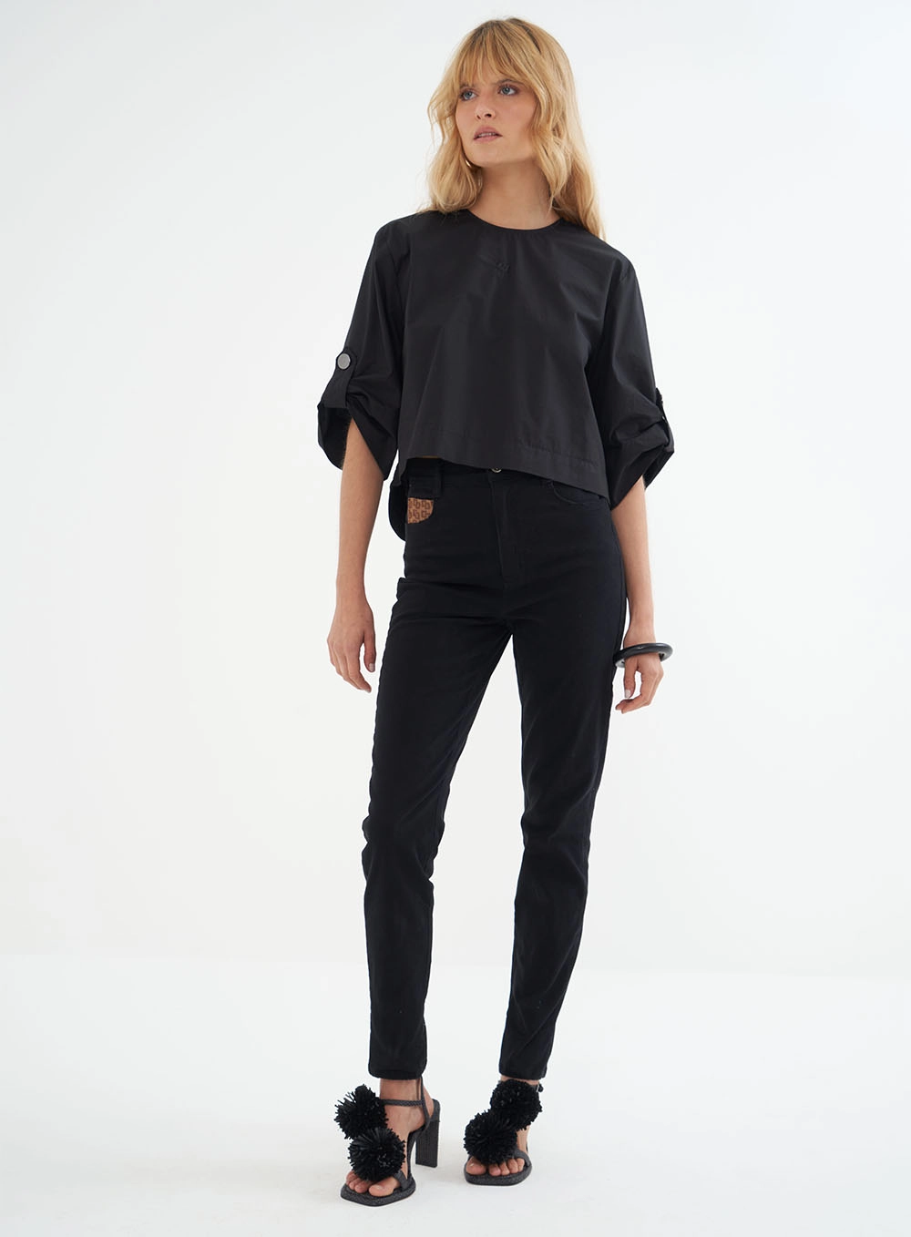 Calça Feminina Em  Sarja Stretch - Bruna Preto