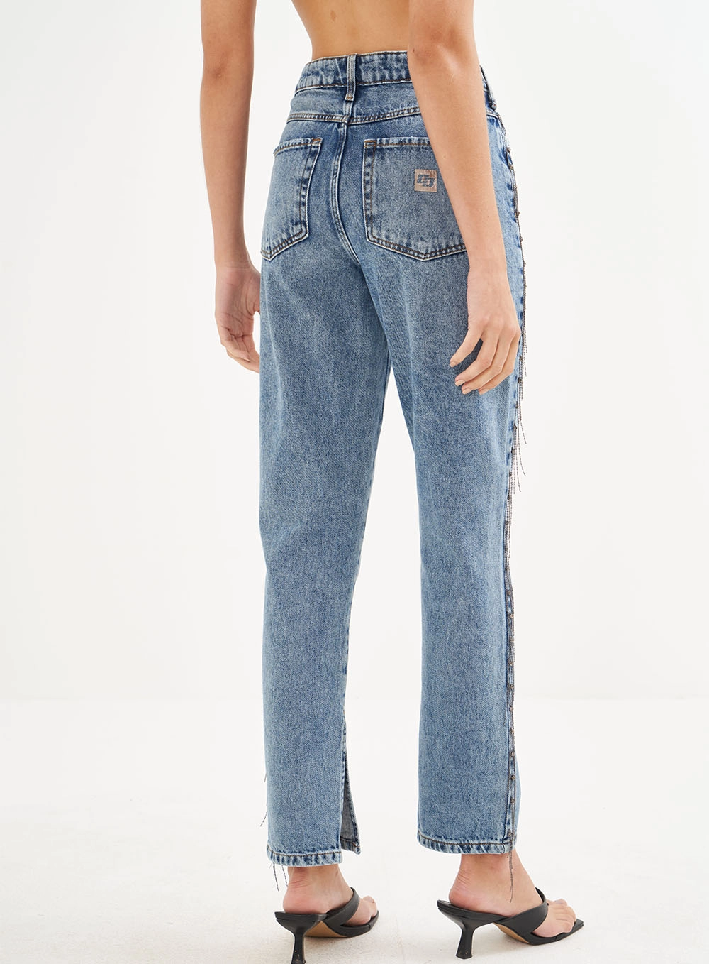 Calça Feminina Jeans Com Correntes - Bruna Índigo
