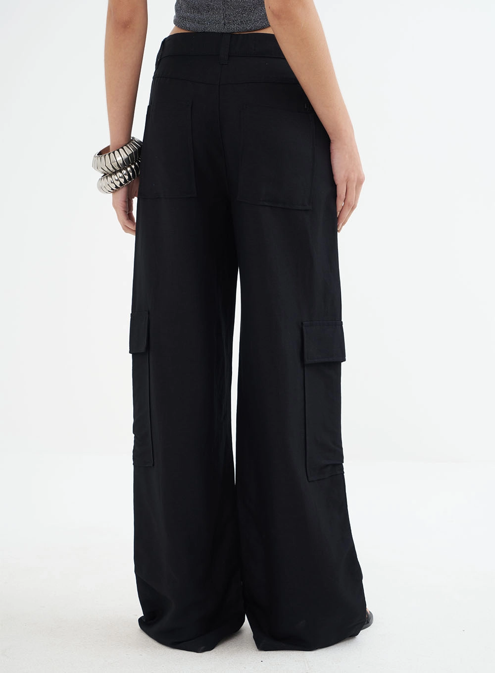 Calça Feminina Pantalona Em Linho Preto