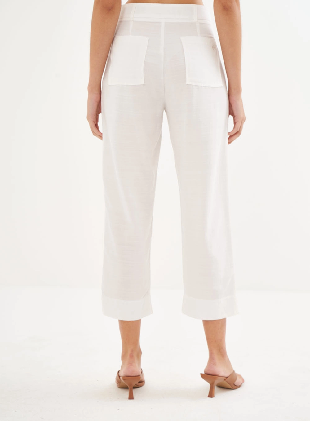 Calça Feminina Capri Alfaiataria Off Shell