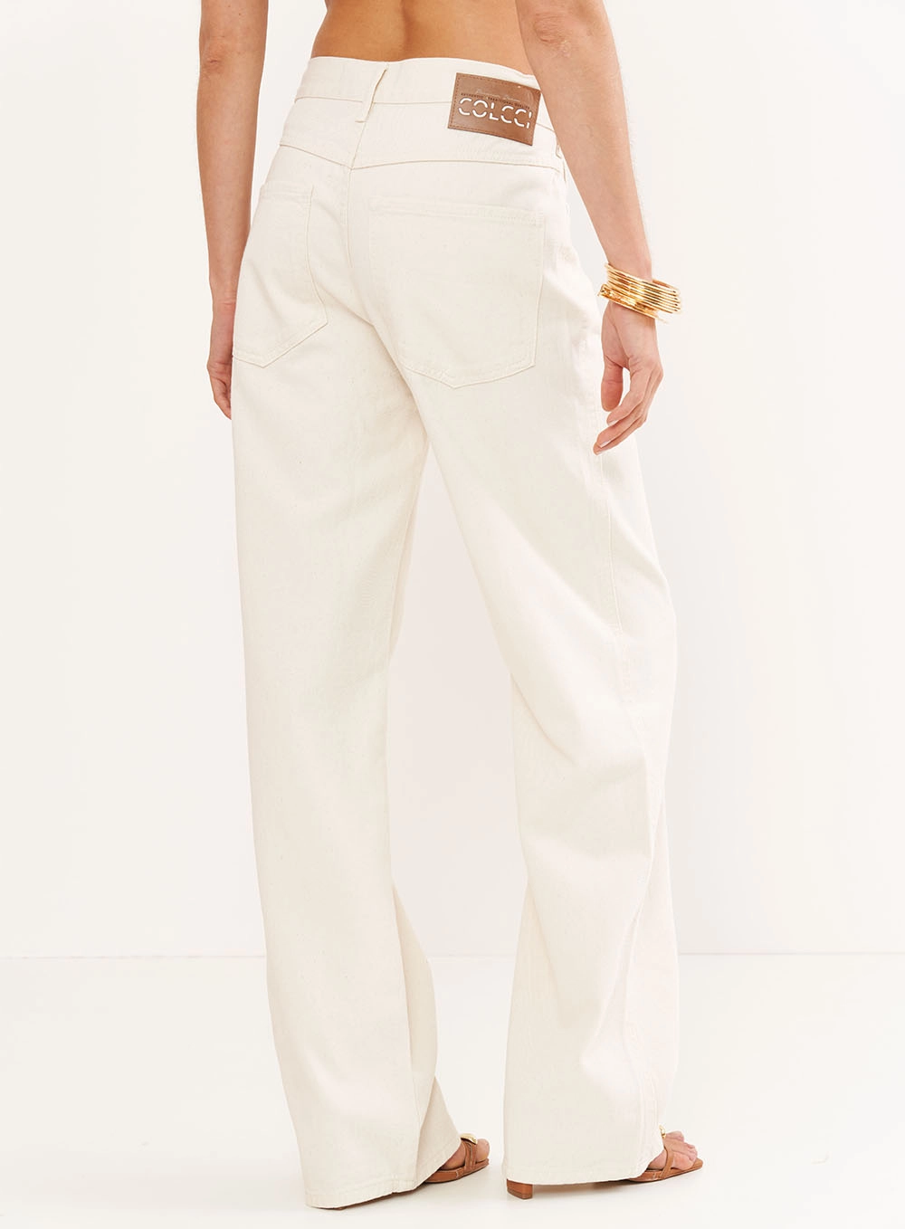 Calça Feminina Em Sarja Low - Leoni Off Shell