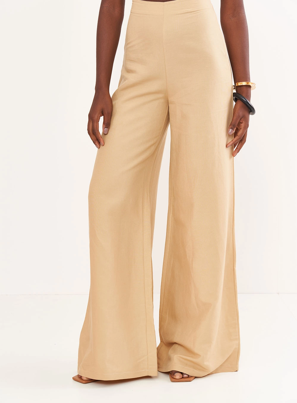 Calça Feminina Pantalona Em Linho - Palazzo Bege