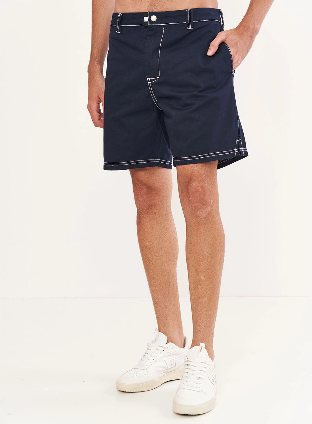 Bermuda Masculina Em Sarja - Bona Azul Darkness