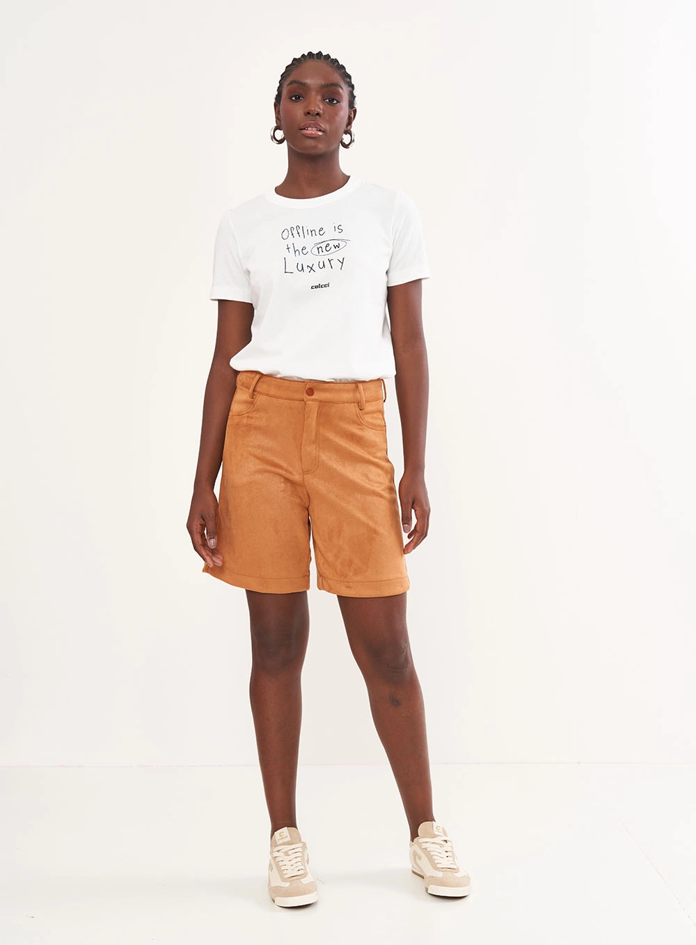 Bermuda Suede Média Marrom Ebbela
