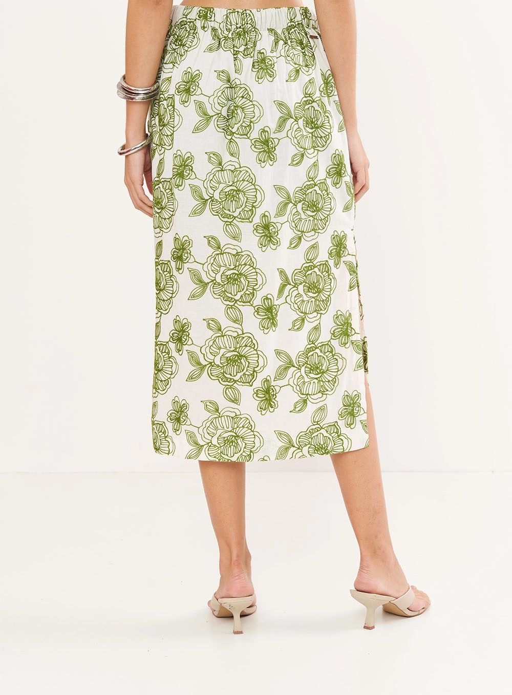 Saia Bordada Midi Floral Estampados