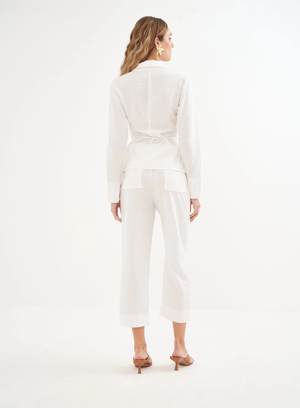 Camisa Feminina Alfaiataria Slim Off Shell
