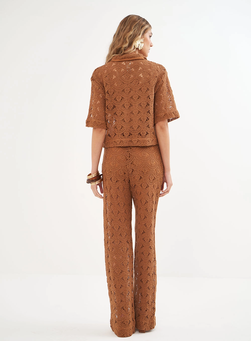 Camisa Feminina Em Renda - Loose Marrom Evermore